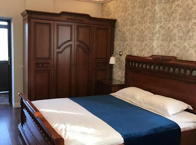 Мини-отель Hanul Andritei 4*